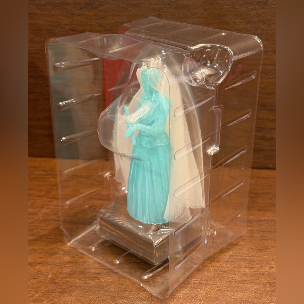 Hallmark Keepsake Disney Haunted Mansion Constance Hatchaway Bride Ornament-NEW - Picture 8 of 13